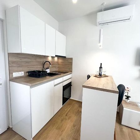 Apartman Ana, 扎达尔 外观 照片